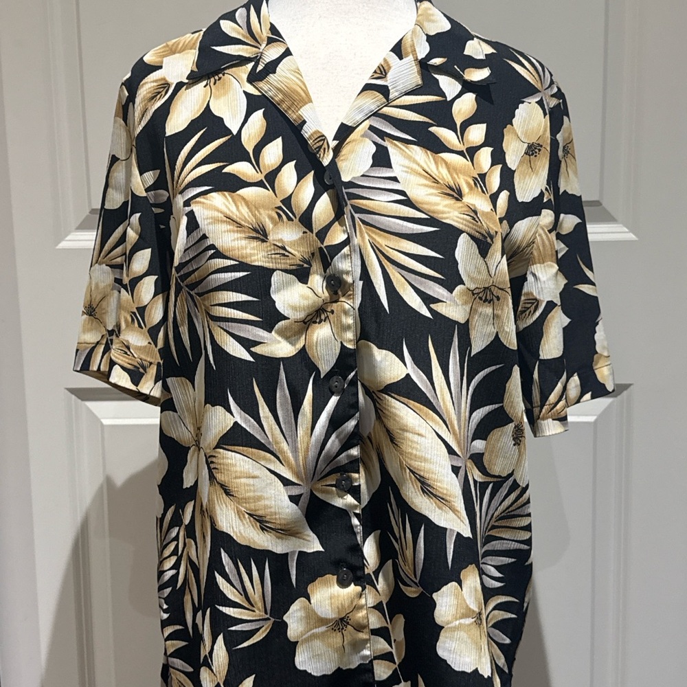 Alia Black and Cream Floral Blouse